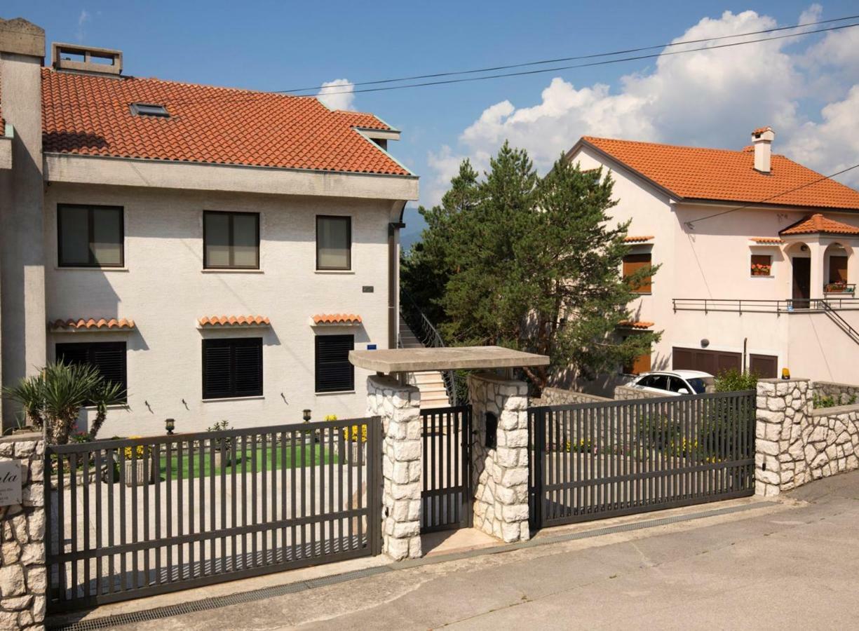 Апартаменти Vrata Jadrana 1 Рієка Екстер'єр фото